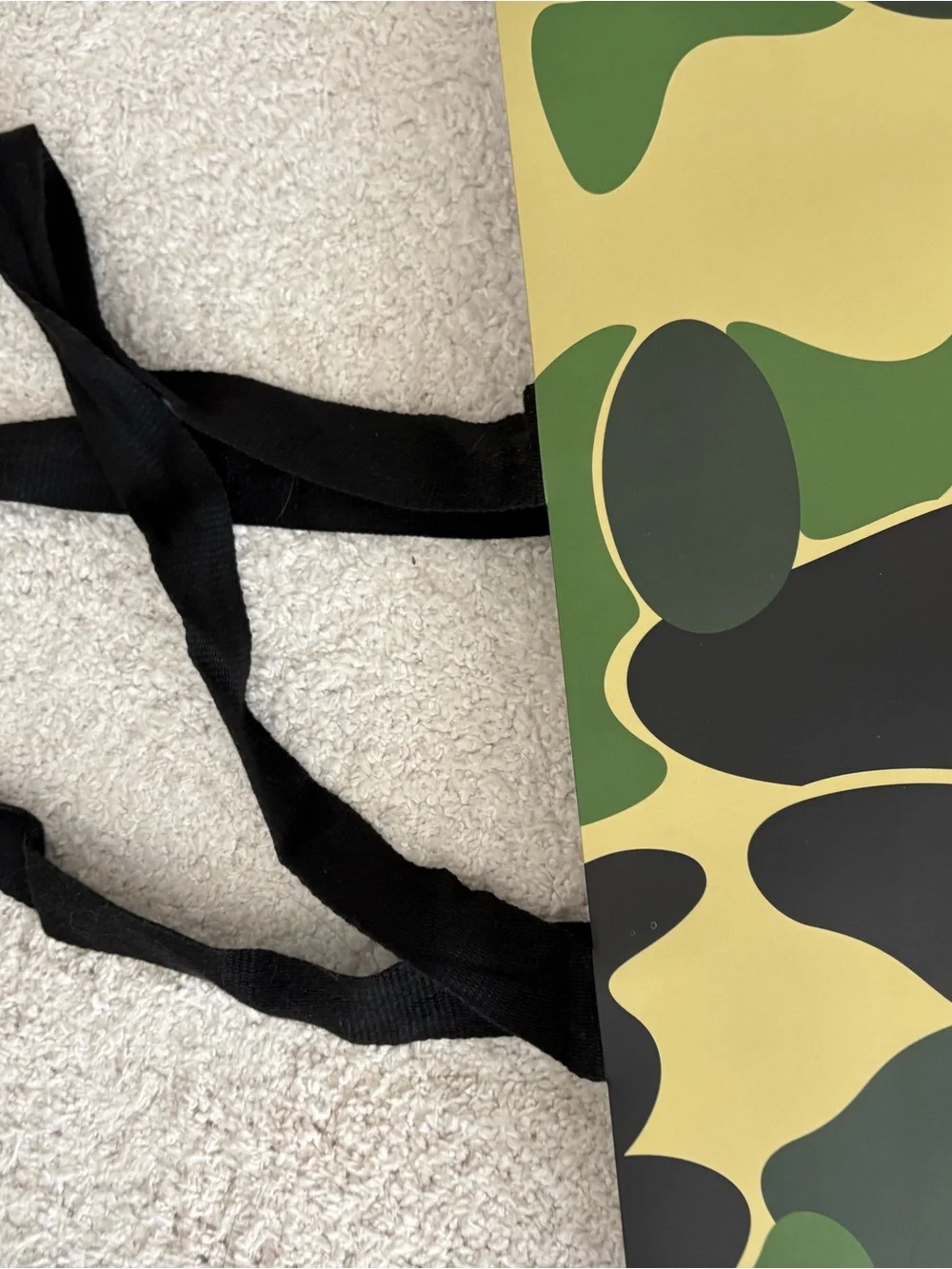 BAPE ape Camouflage Gift Shopping Bag - Green Camo - Picture 3 of 12